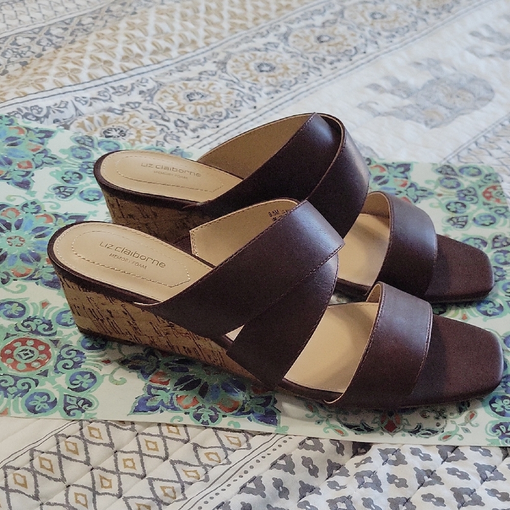 Liz Claiborne Maxine Dark Brown Wedge Sandals, Size 9.5